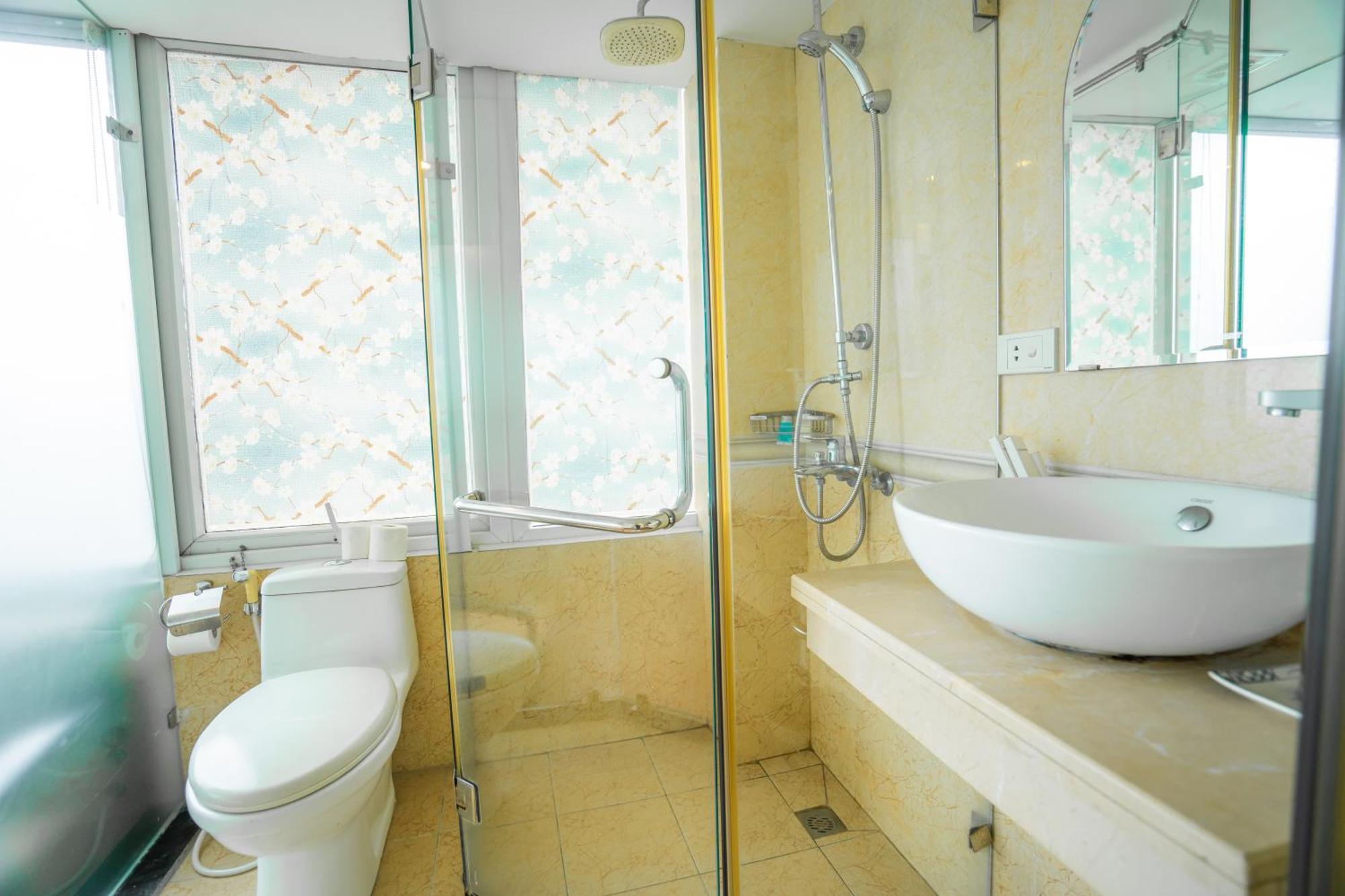 Ha Noi Lake View Hotel & Travel Hanoi Exteriör bild