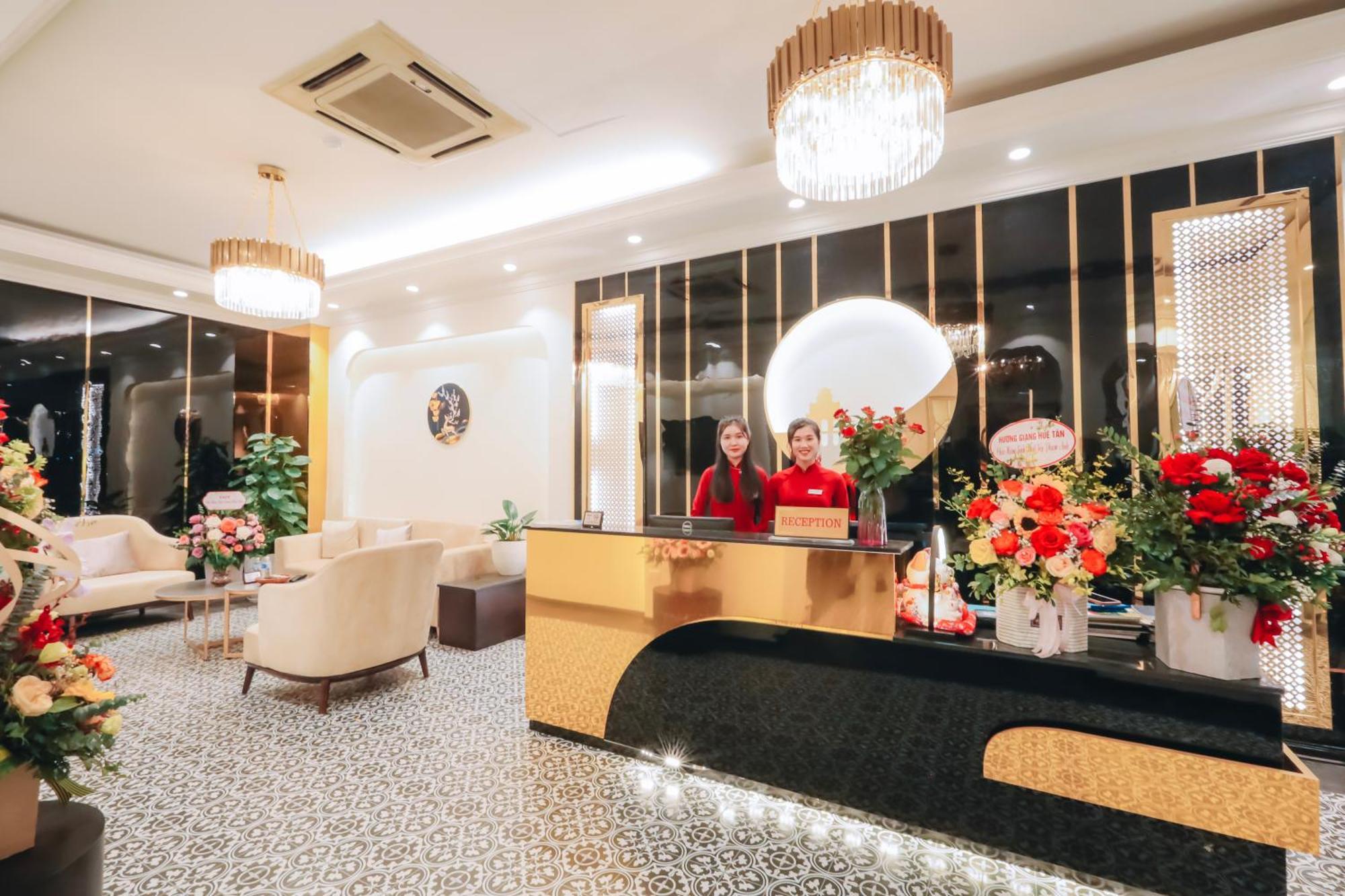Ha Noi Lake View Hotel & Travel Hanoi Exteriör bild
