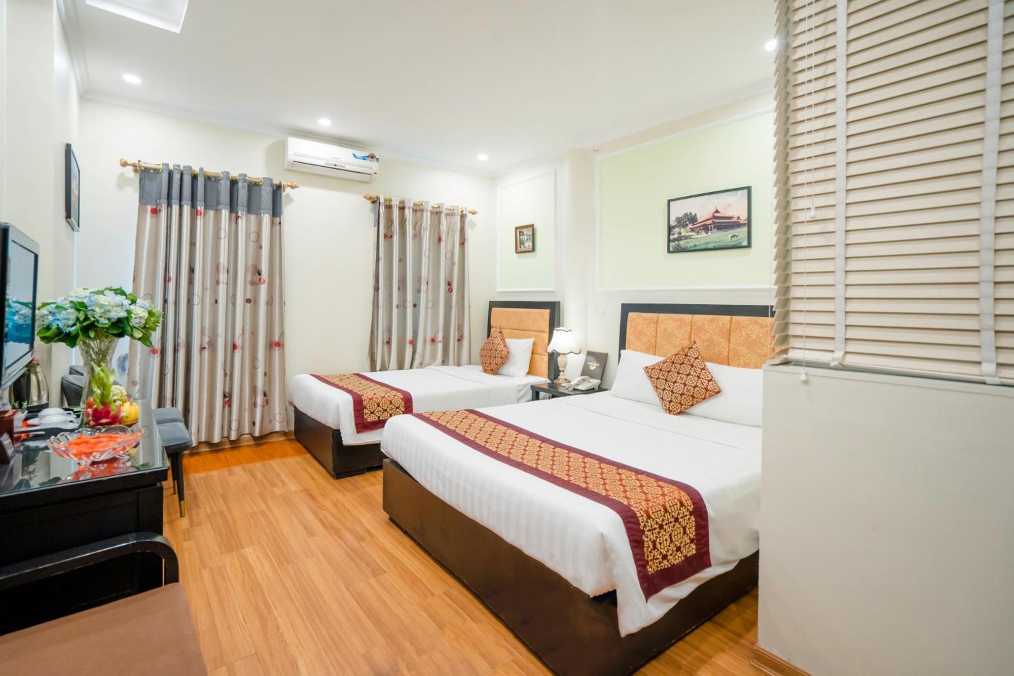 Ha Noi Lake View Hotel & Travel Hanoi Exteriör bild