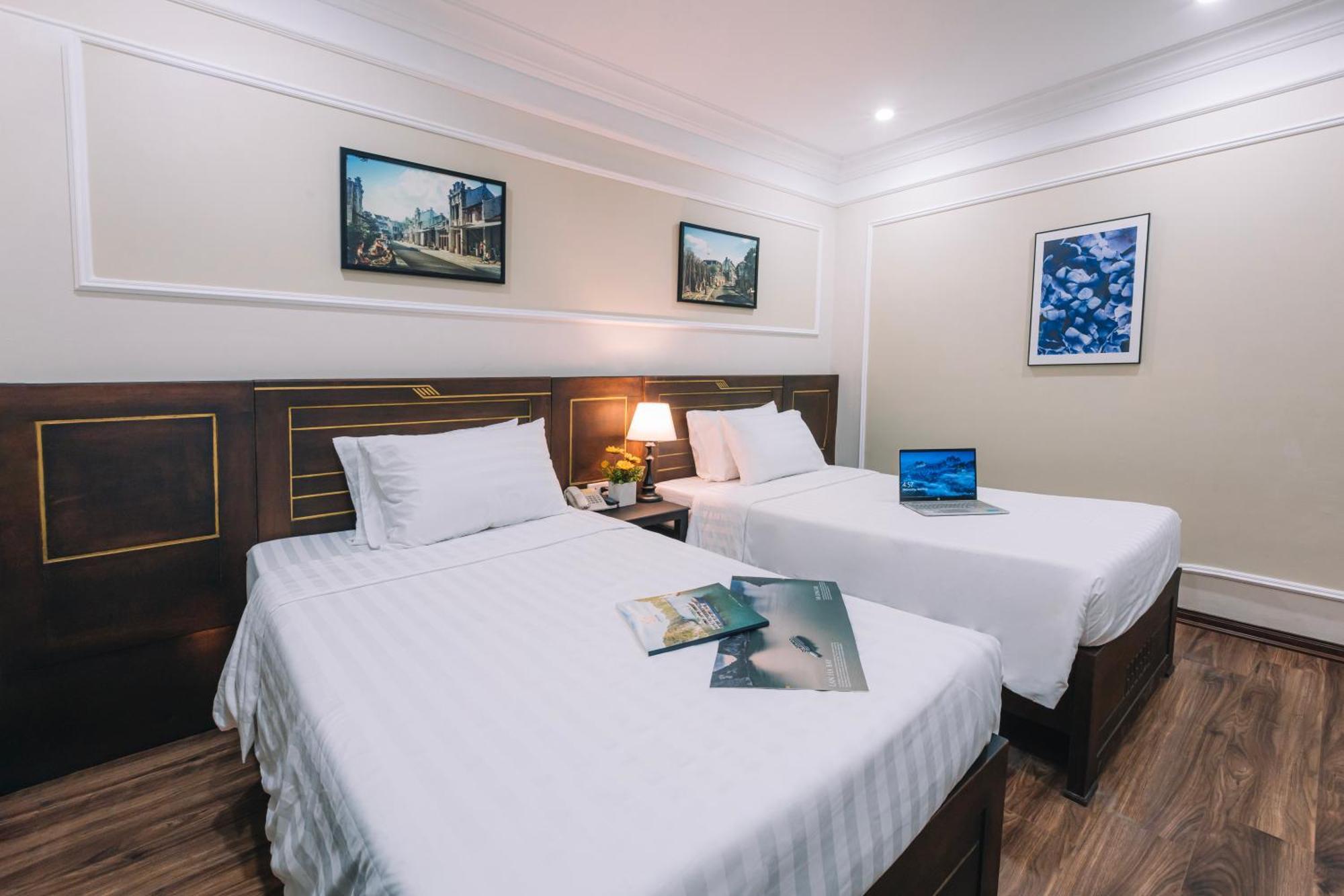Ha Noi Lake View Hotel & Travel Hanoi Exteriör bild