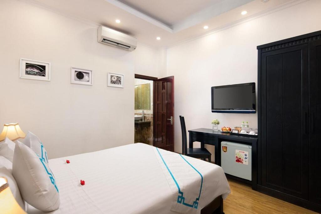 Ha Noi Lake View Hotel & Travel Hanoi Exteriör bild