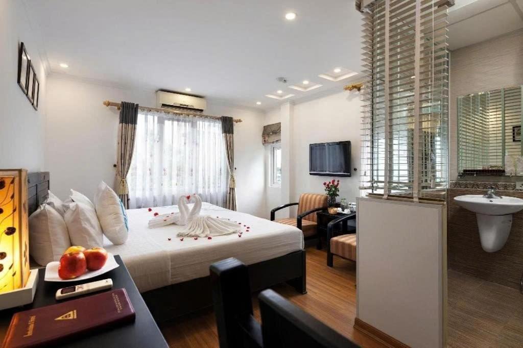 Ha Noi Lake View Hotel & Travel Hanoi Exteriör bild